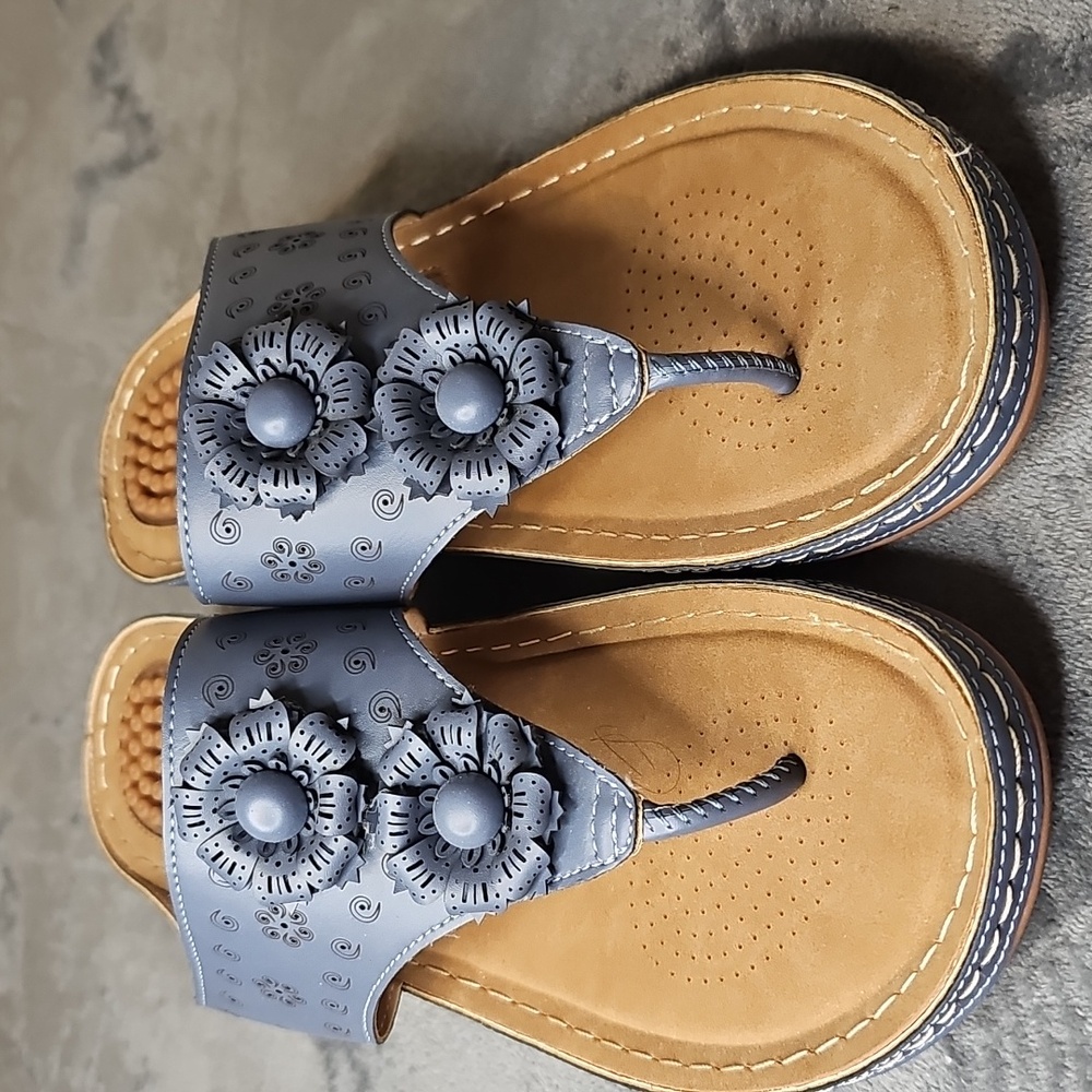 Ecetana lightweight blue and Tan Sandals Size 42 - Picture 2 of 6